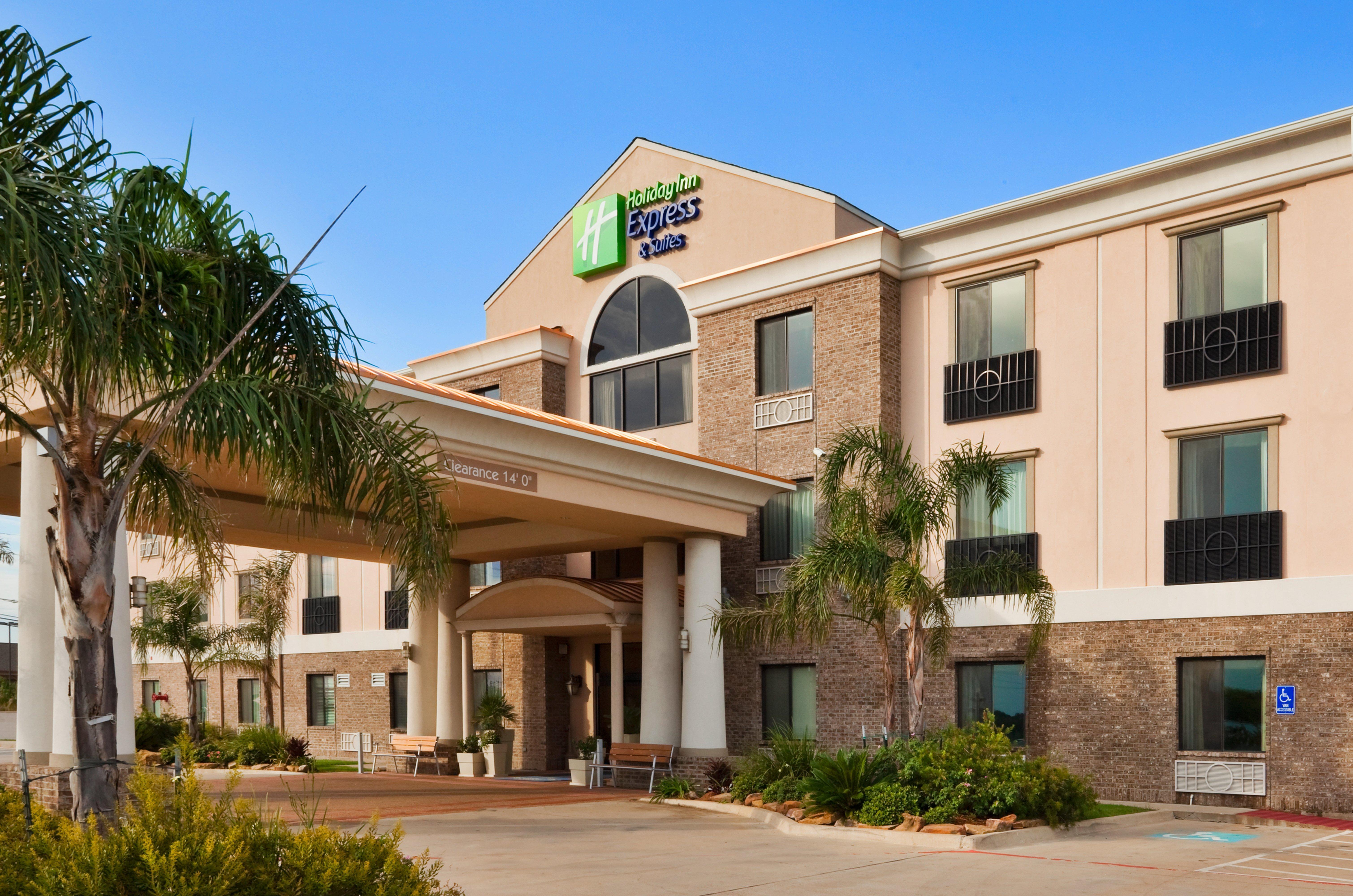 Holiday Inn Express Hotel And Suites Fairfield-North By Ihg Ngoại thất bức ảnh